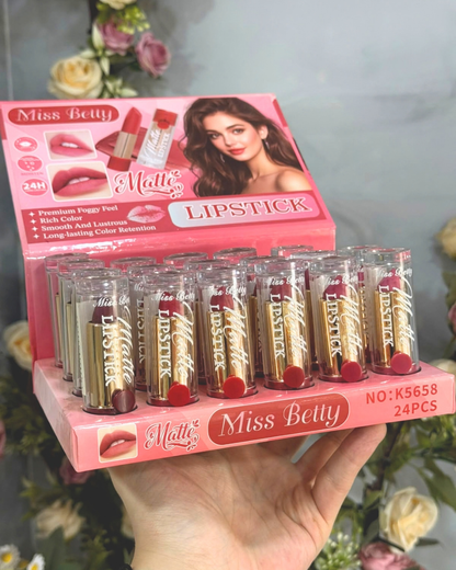 Labial en Barra Mate MISS BETTY